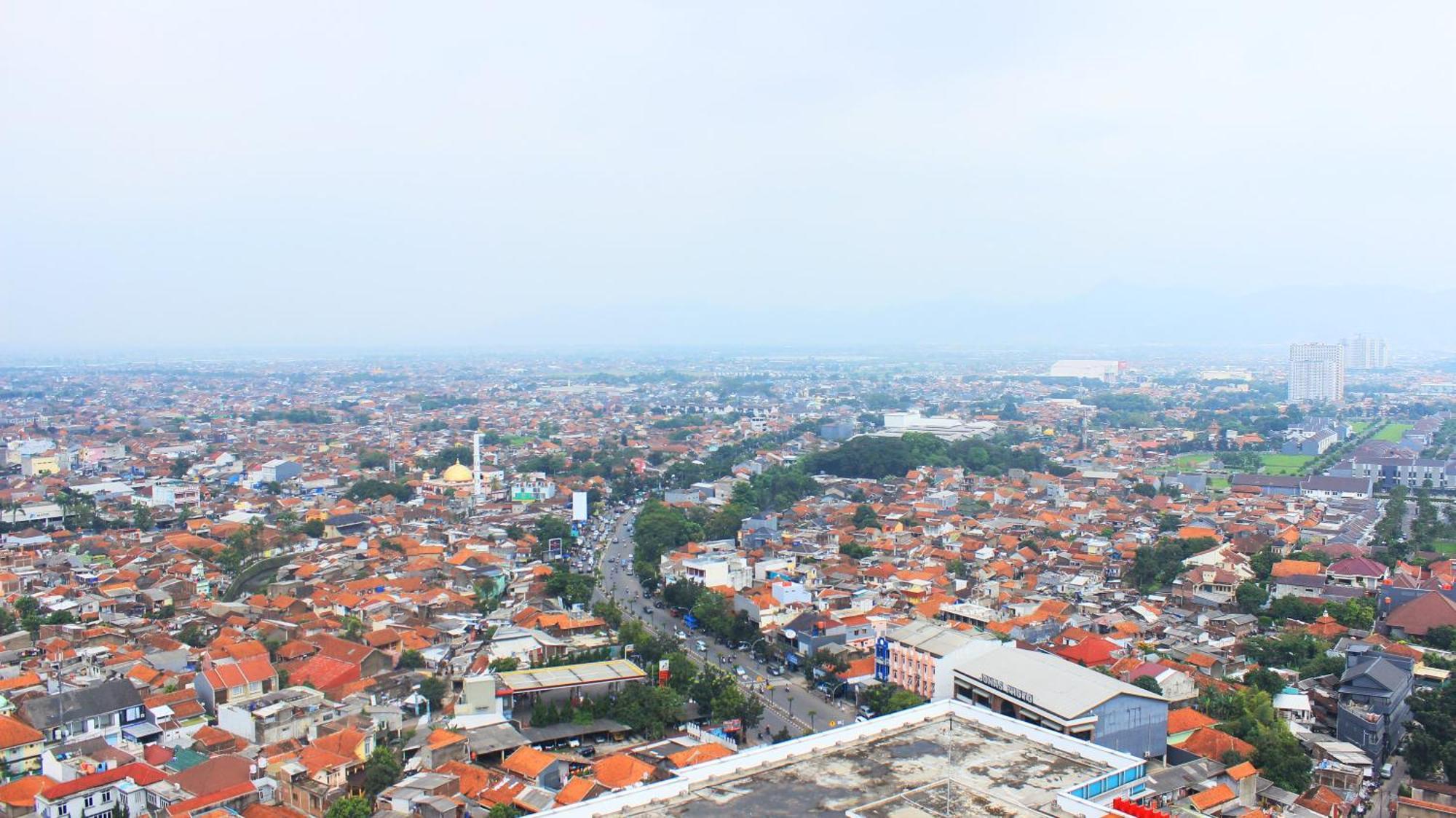 Apartemen Modern 2br At Newton By Travelio